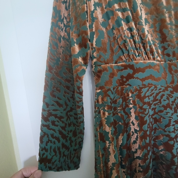 Brand New With Tag Size Medium Elegant Brown and Green Dress - Picture 6 of 12